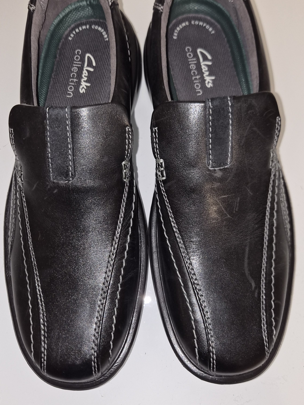 Clarks Collection Men’s 9.5 M Black Leather Extreme Comfort Slip-On Shoes NWT